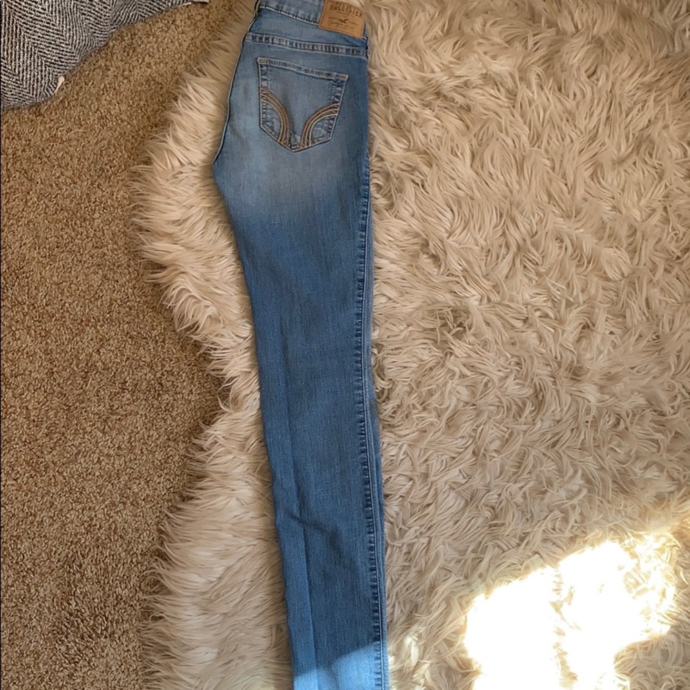 Hollister Jeans. Size 24